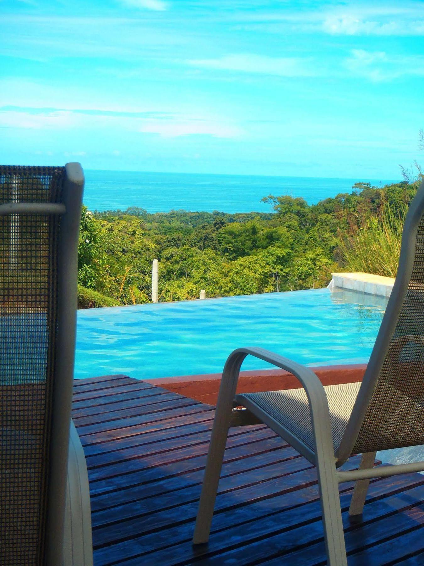 Bed and breakfast Eden Tica 3*